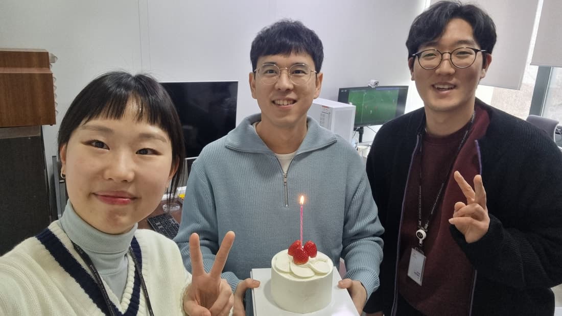 Dr. Byun's Birthday🎂 Congrats!!